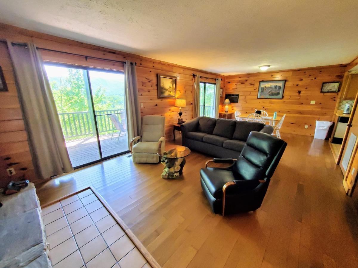Mountain Ridge Villa Pigeon Forge Dış mekan fotoğraf