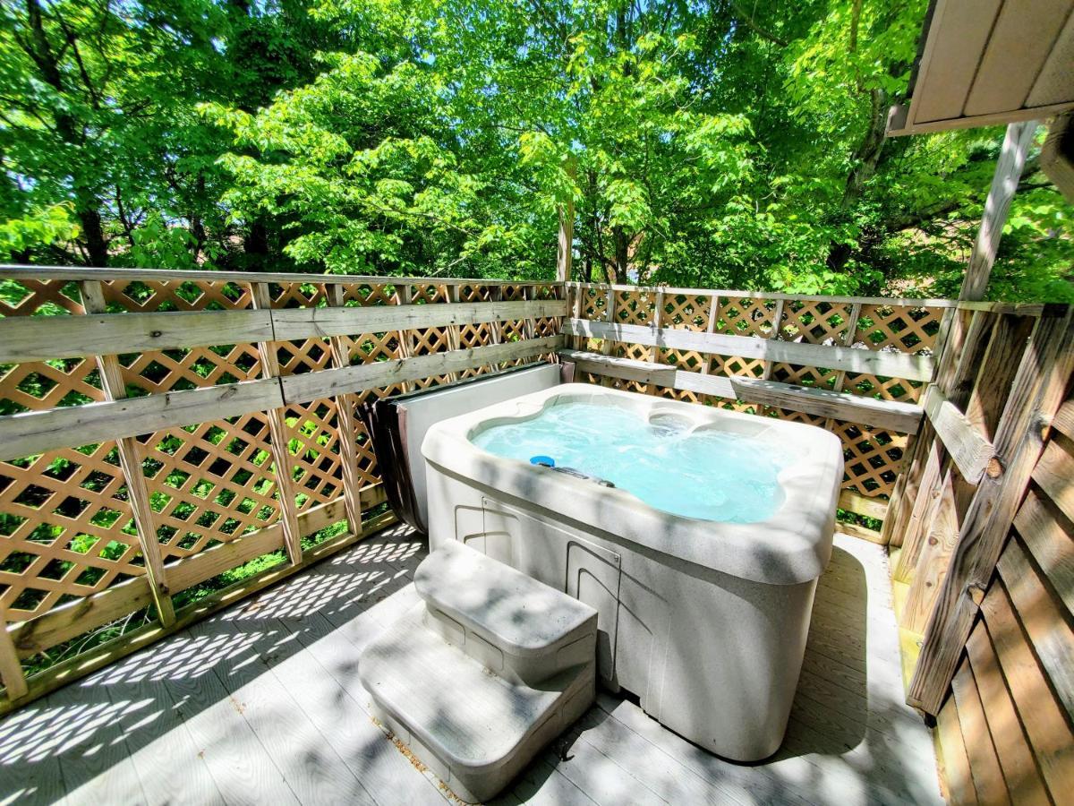 Mountain Ridge Villa Pigeon Forge Dış mekan fotoğraf