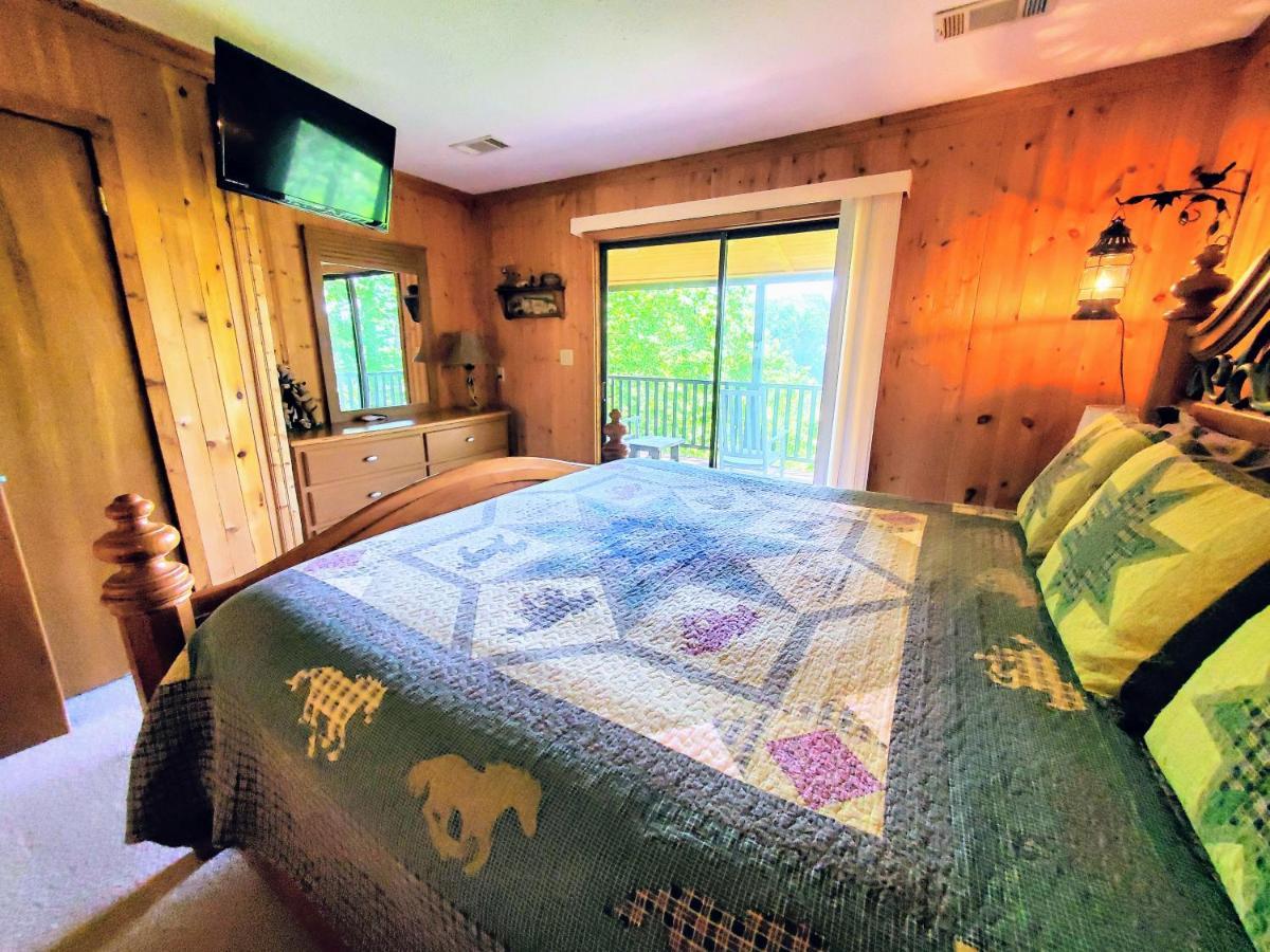 Mountain Ridge Villa Pigeon Forge Dış mekan fotoğraf