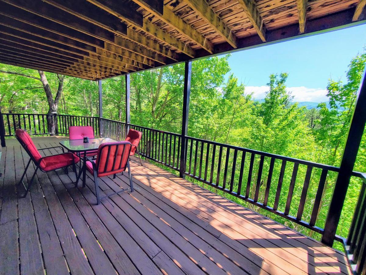 Mountain Ridge Villa Pigeon Forge Dış mekan fotoğraf